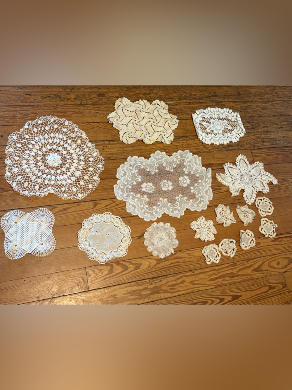 Vintage/antique Crochet Doilies  lot granny core